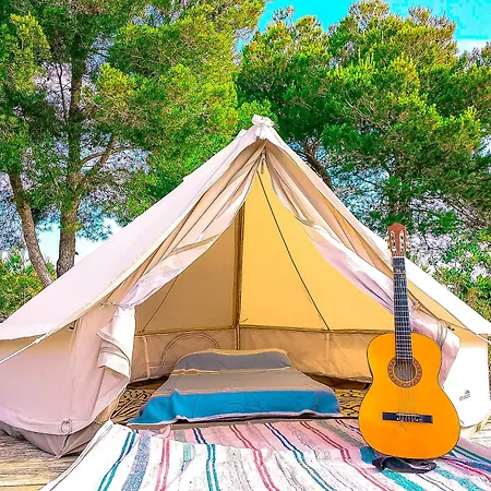 אוהל מפואר Stargate Tepee At Wild Spirit Eco Farm *